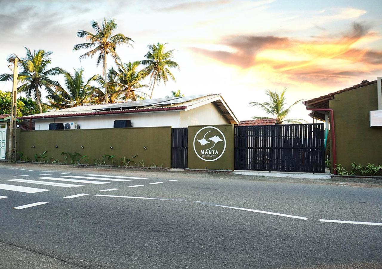 Manta Beach Resort & Ayurvedic Wellness Centre Boossa Luaran gambar