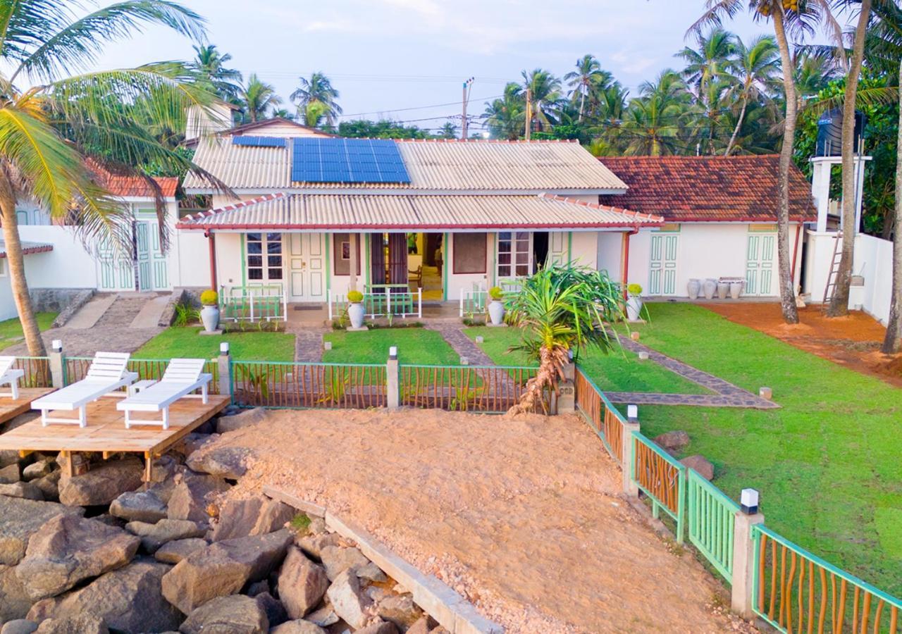 Manta Beach Resort & Ayurvedic Wellness Centre Boossa Luaran gambar